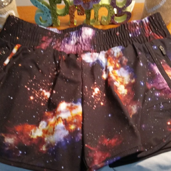 Avia shorts - Picture 2 of 3